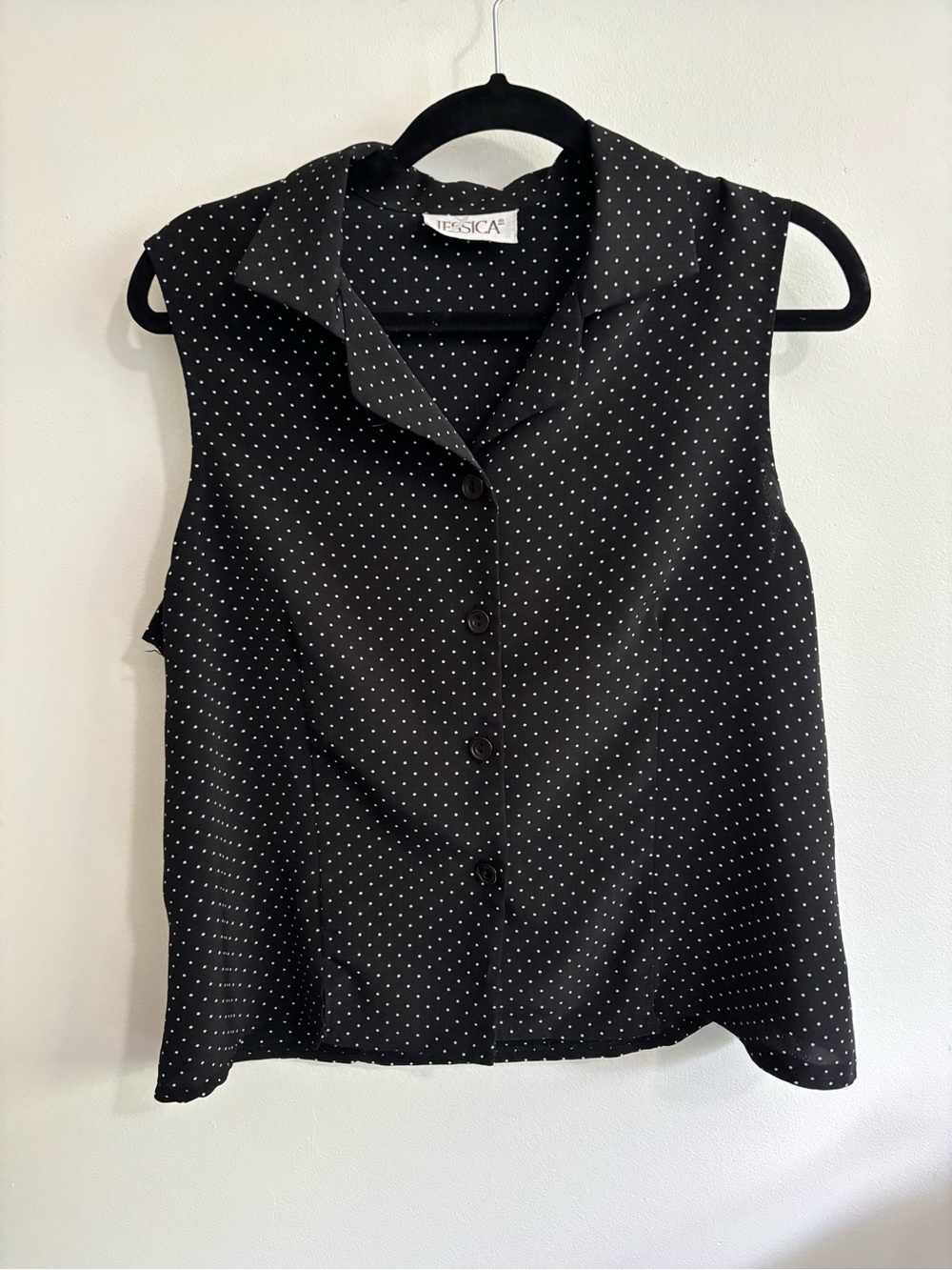 Classic Feminine Jessica Sleeveless Black Polka Dot Button-Front Top- Size S/M